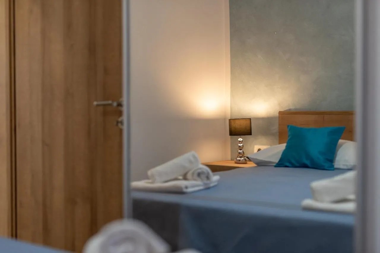 Apartments Villa Magdalena Trogir 0*,