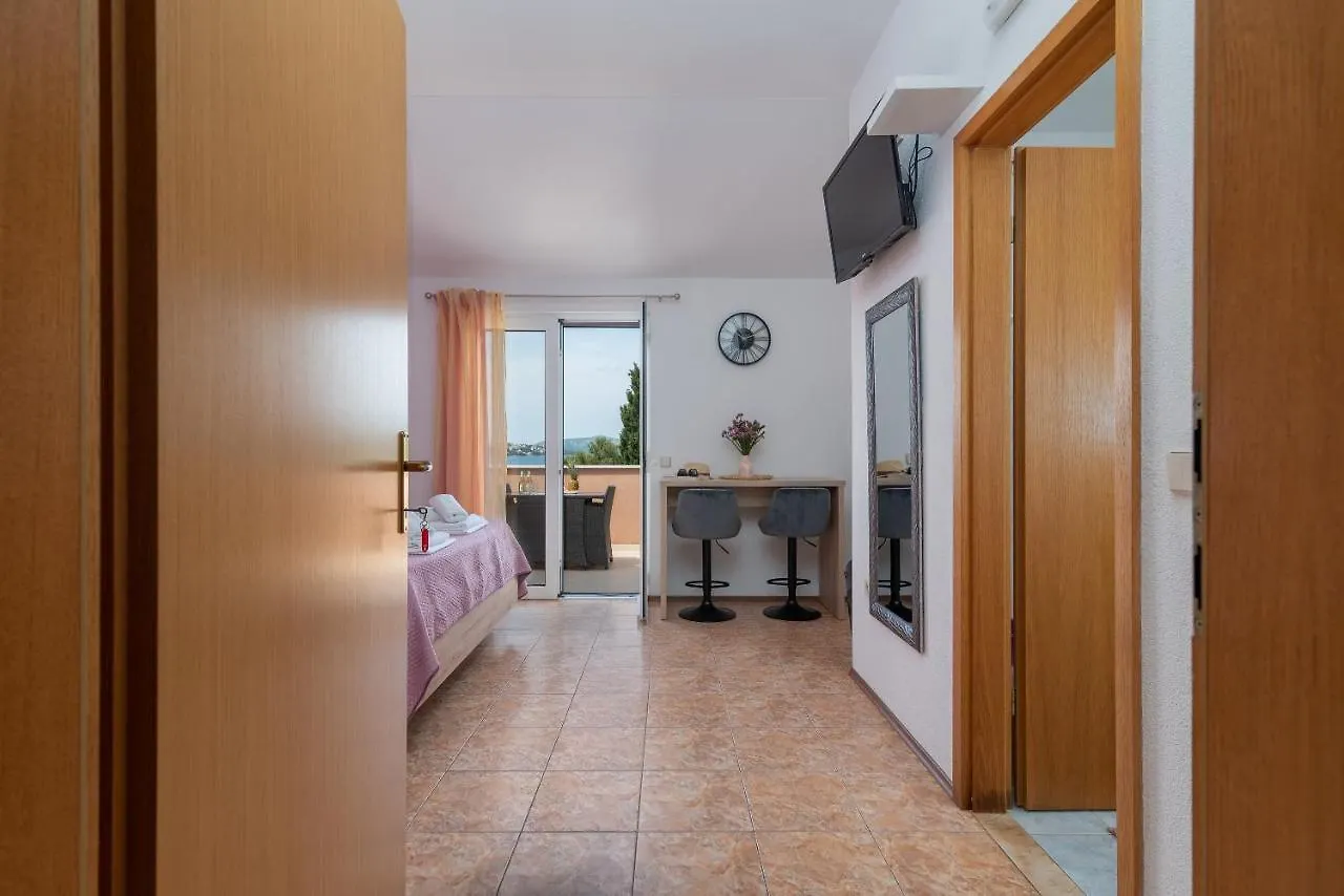 Apartments Villa Magdalena Trogir Croatia