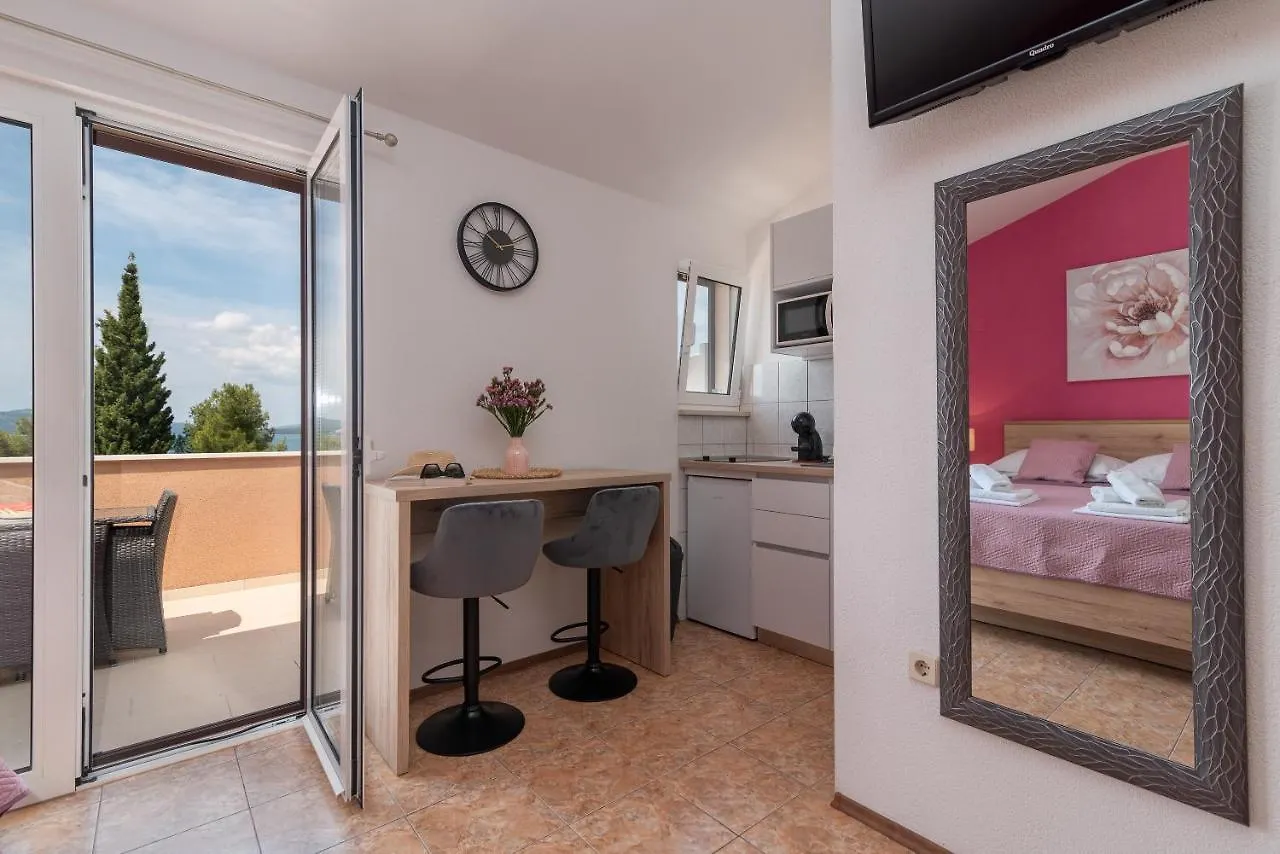 Apartments Villa Magdalena Trogir 0*,  Croatia